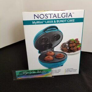 NEW Lava & MiniBundt Cake Maker - New in Box - Compact Size